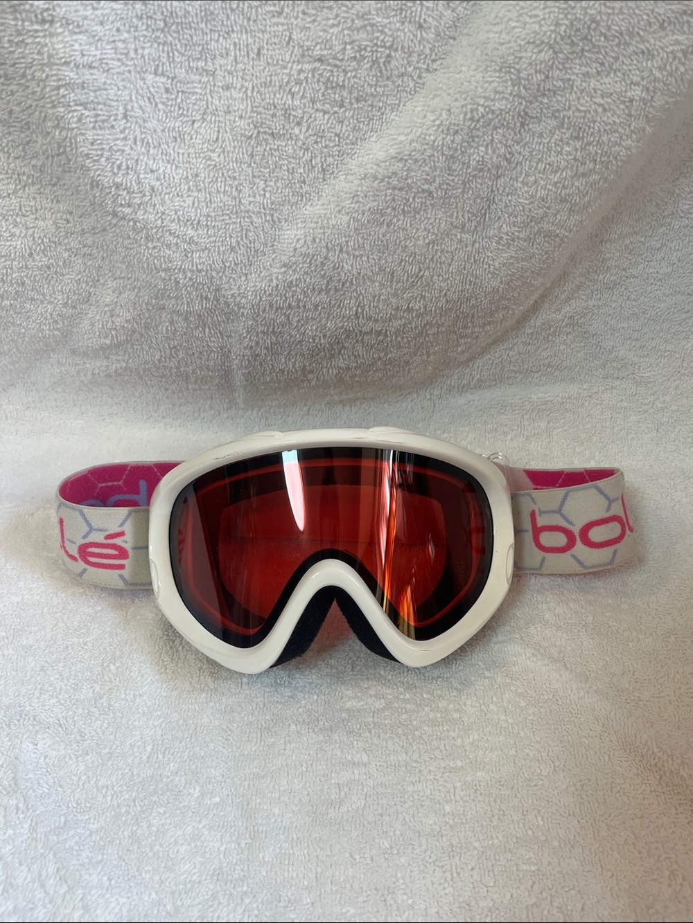 Bolle White Ski Goggles with Pink Strap and Red Lens